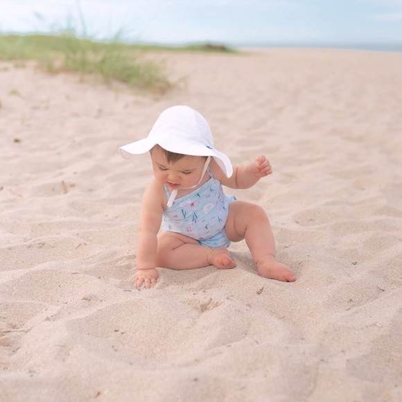 i play. Brim Sun Protection Hat - Picture 12 of 12